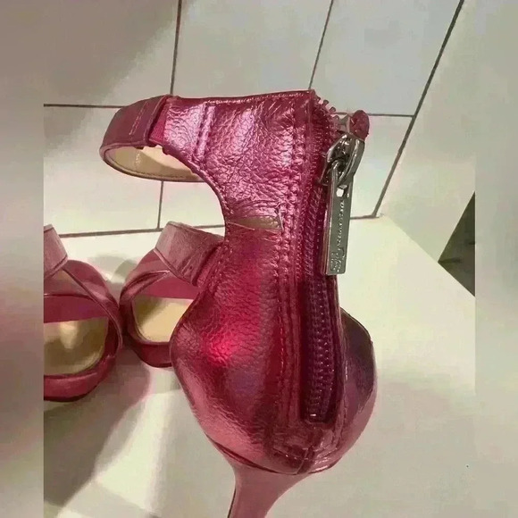 Jessica Simpson Hot Pink Open Toe Heels with Ankle Strap- Size 6.5- NWT - Picture 4 of 6